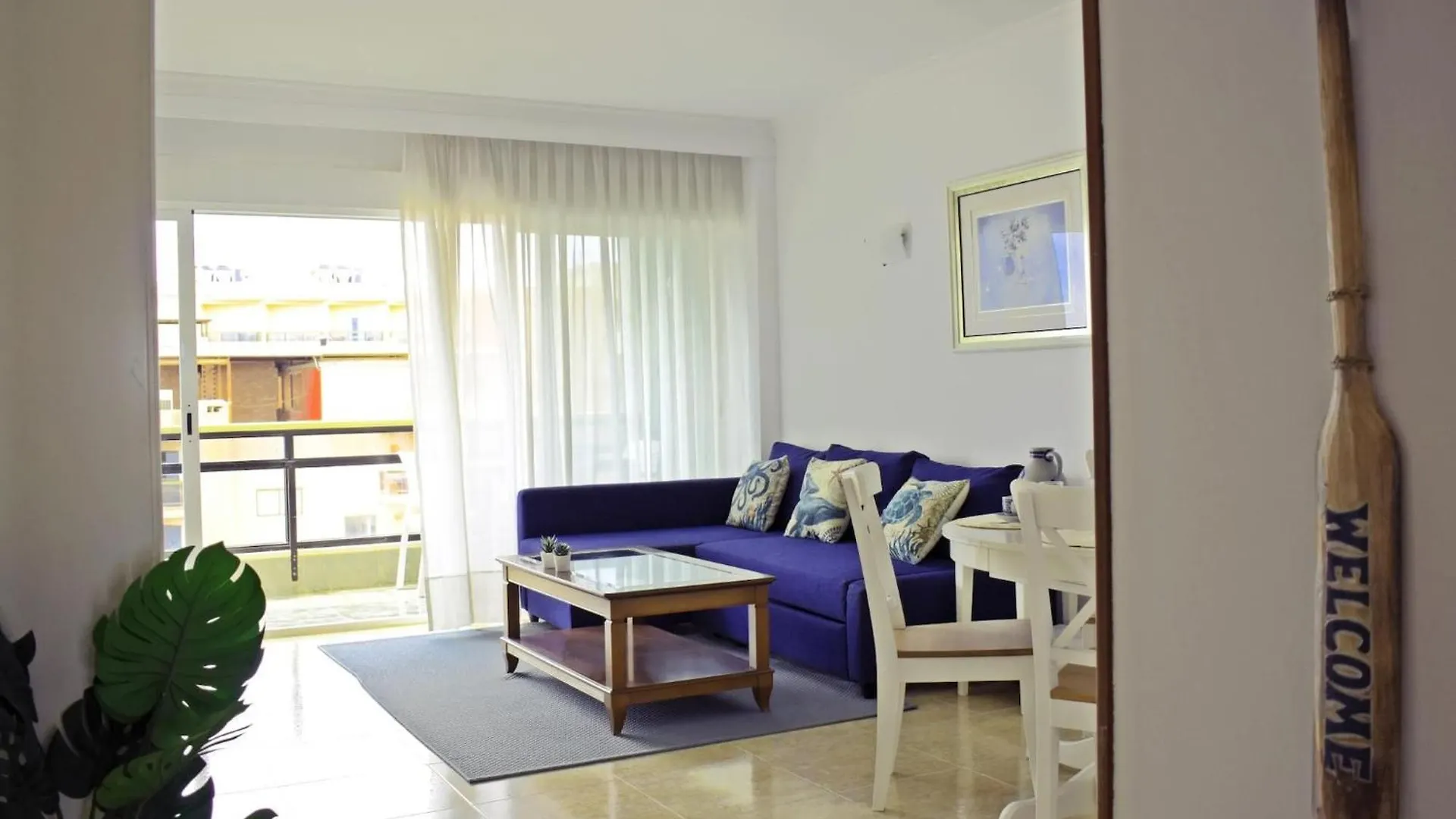 Luminoso Apartamento De 3 Dormitorios A Pie De Playa En Torremolinos location